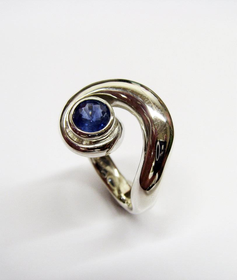 Handcrafted gold ring by TaylorJewel